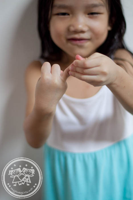 Zaria helping Finger number 4 'stand'